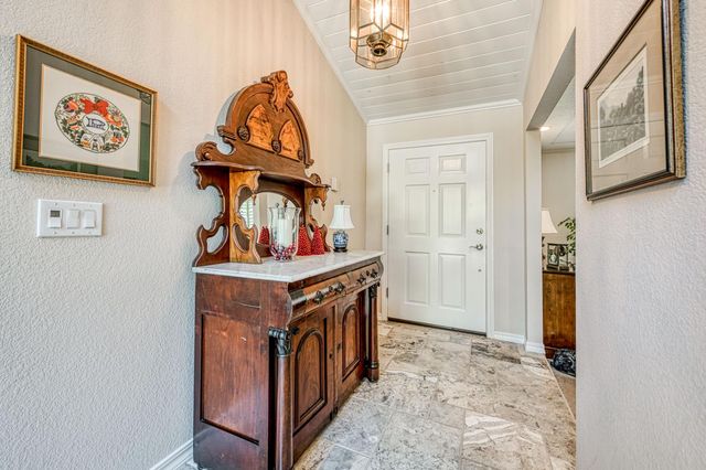 3738 W Minarets Avenue, Fresno, CA 93711