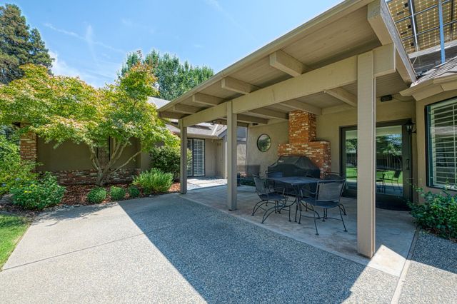 3738 W Minarets Avenue, Fresno, CA 93711
