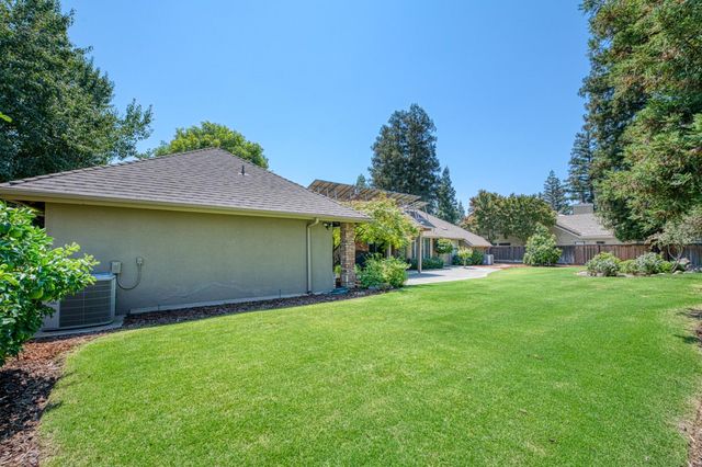 3738 W Minarets Avenue, Fresno, CA 93711