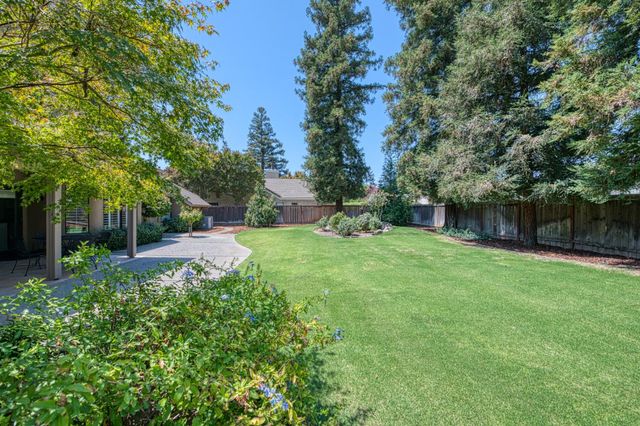 3738 W Minarets Avenue, Fresno, CA 93711
