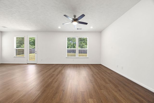 9558 Louis Phillip Street, Magnolia, TX 77354