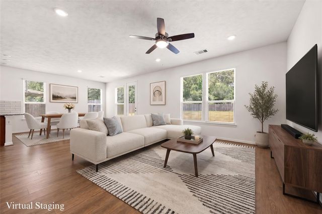9558 Louis Phillip Street, Magnolia, TX 77354