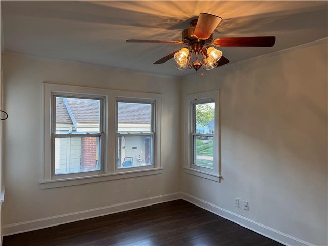 319 E 70th Terrace, Kansas City, MO 64113