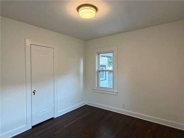 319 E 70th Terrace, Kansas City, MO 64113