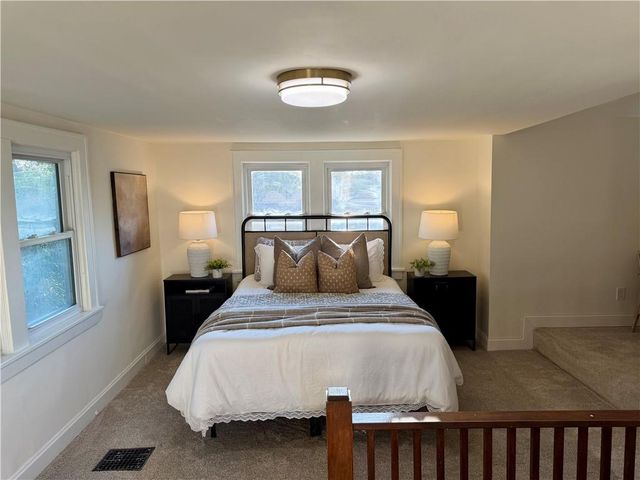 319 E 70th Terrace, Kansas City, MO 64113