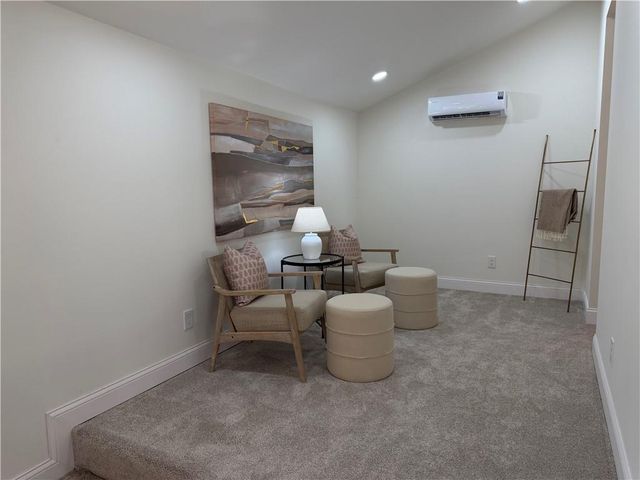 319 E 70th Terrace, Kansas City, MO 64113