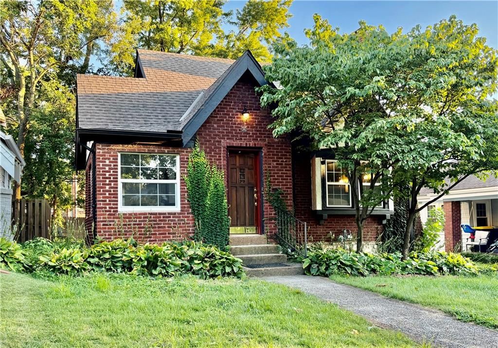 319 E 70th Terrace, Kansas City, MO 64113