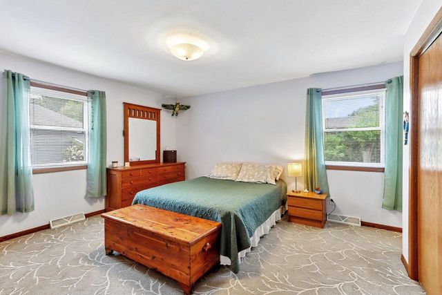 318 Oldfield Road, Madison, WI 53717
