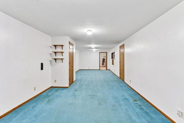 318 Oldfield Road, Madison, WI 53717