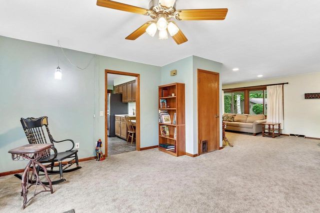 318 Oldfield Road, Madison, WI 53717