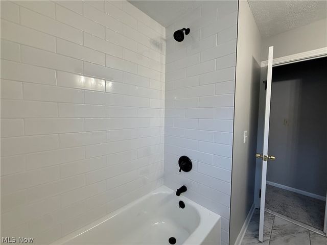 6751 Oakwood Road, Parma Heights, OH 44130