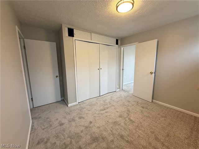 6751 Oakwood Road, Parma Heights, OH 44130