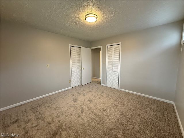 6751 Oakwood Road, Parma Heights, OH 44130