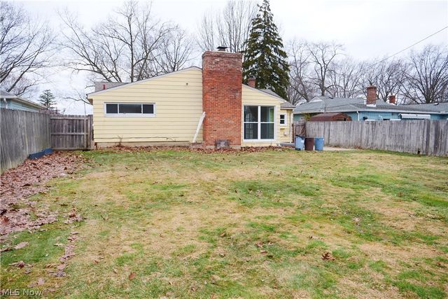 6751 Oakwood Road, Parma Heights, OH 44130