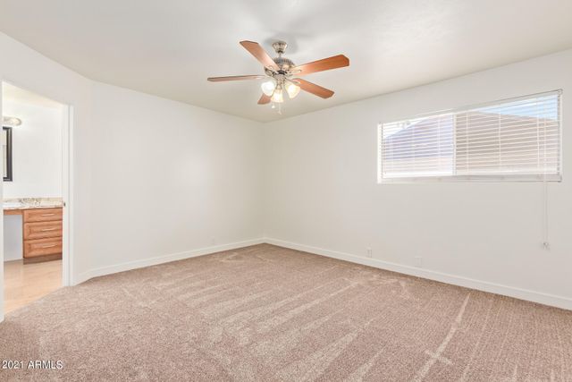 8731 E Minnezona Avenue, Scottsdale, AZ 85251