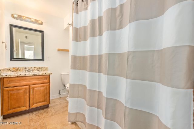 8731 E Minnezona Avenue, Scottsdale, AZ 85251