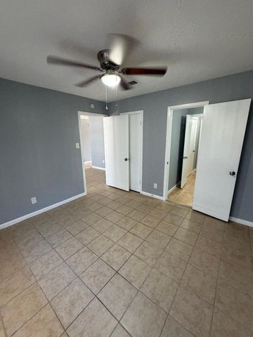 12722 Bexley Drive 2722, Houston, TX 77099