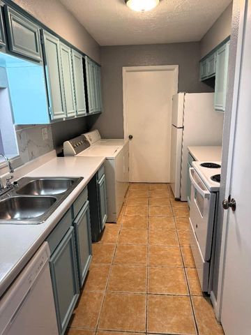 12722 Bexley Drive 2722, Houston, TX 77099