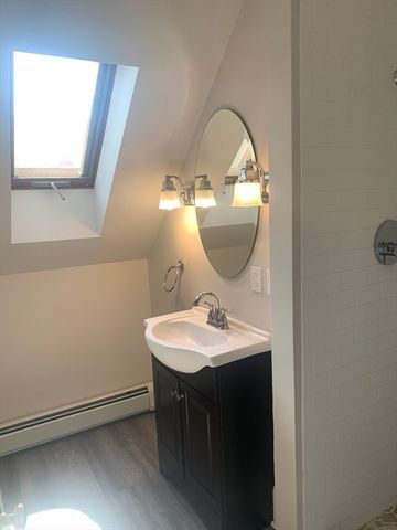 13 School Street 3, Beverly, MA 01915
