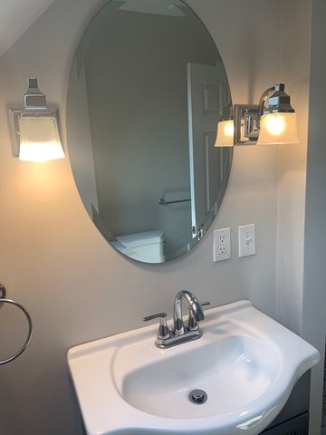 13 School Street 3, Beverly, MA 01915