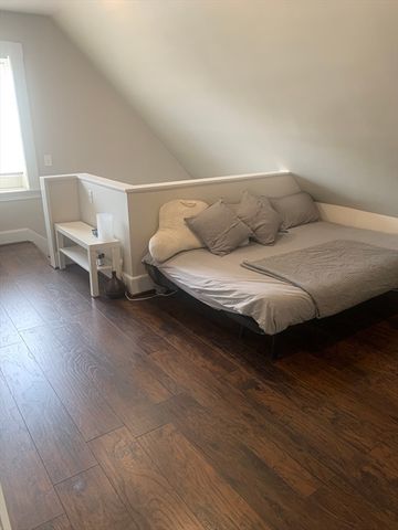 13 School Street 3, Beverly, MA 01915