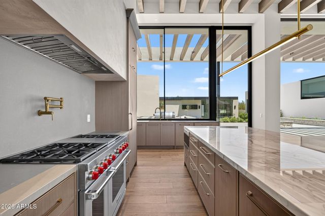 6232 E BRET HILLS Drive, Paradise Valley, AZ 85253