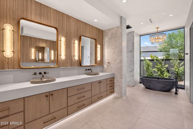6232 E BRET HILLS Drive, Paradise Valley, AZ 85253