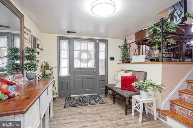 18 SLEEPY HOLLOW RD, Stratford, NJ 08084