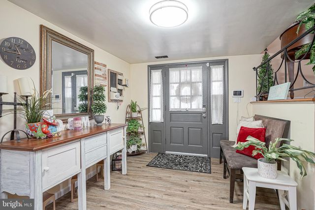 18 SLEEPY HOLLOW RD, Stratford, NJ 08084