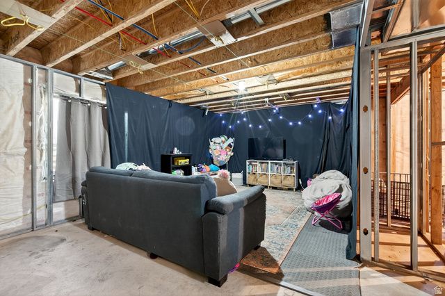 961 N 120 E, Santaquin, UT 84655