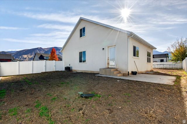 961 N 120 E, Santaquin, UT 84655