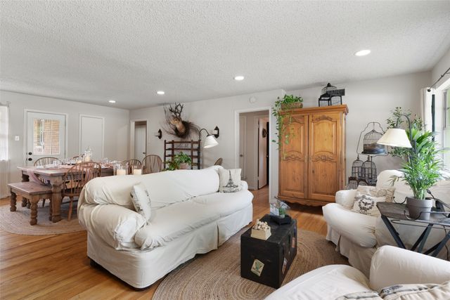 7103 Wake Forrest Drive, Dallas, TX 75214