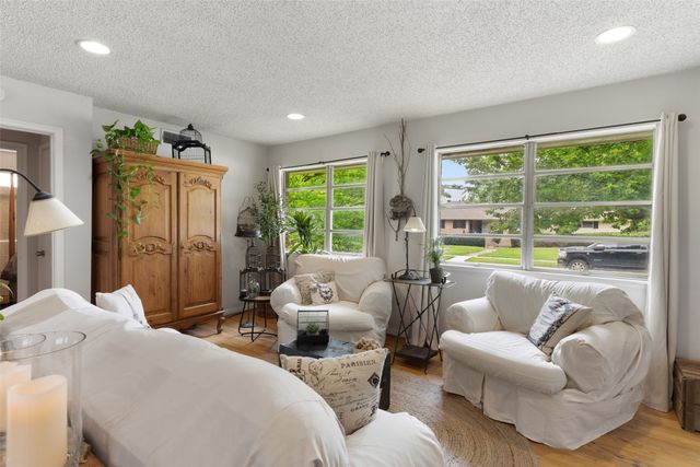 7103 Wake Forrest Drive, Dallas, TX 75214