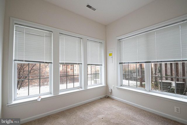 1682 WHITE OAK VISTA DR, Silver Spring, MD 20904