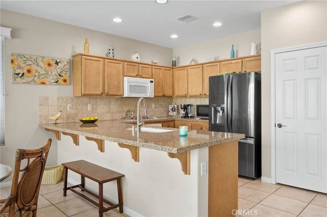 60655 Living Stone Drive, La Quinta, CA 92253