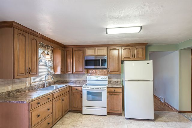 7248 RUPERT Drive, Fairview, PA 16415