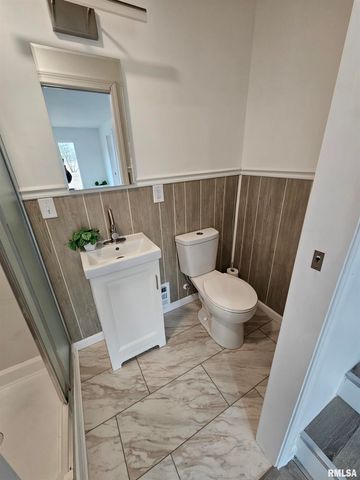 2115 E RIVERVIEW Court, Peoria Heights, IL 61616