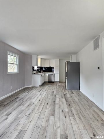 2115 E RIVERVIEW Court, Peoria Heights, IL 61616