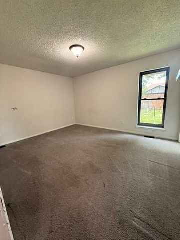 5005 SE 58th Place, Oklahoma City, OK 73135