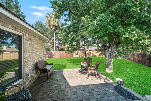 5425 Lazy Court, Willis, TX 77318