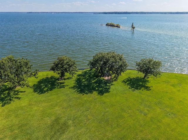 5425 Lazy Court, Willis, TX 77318