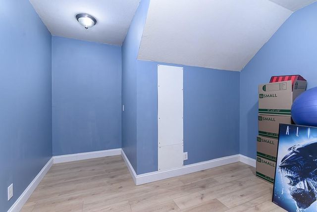 25080 State Avenue, Tonganoxie, KS 66086