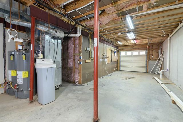 25080 State Avenue, Tonganoxie, KS 66086