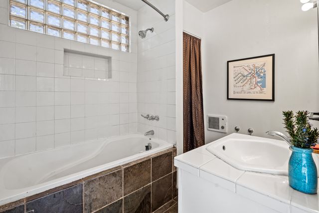 6 Harvey, Madrid, NM 87010