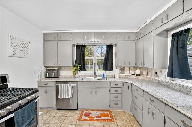 200 S Mill Street, Marionville, MO 65705