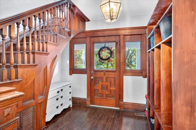 200 S Mill Street, Marionville, MO 65705