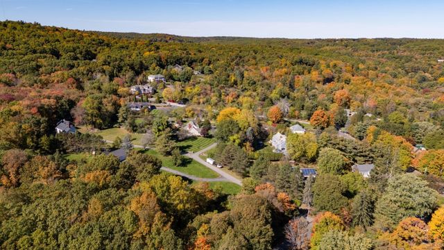 171 West St, Northborough, MA 01532