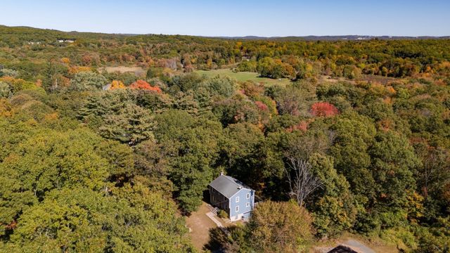171 West St, Northborough, MA 01532