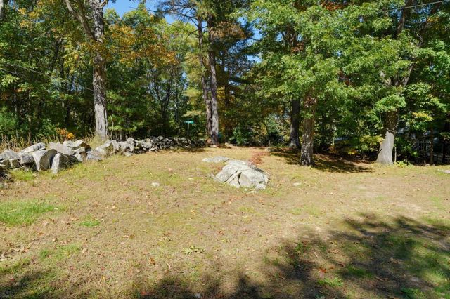 171 West St, Northborough, MA 01532