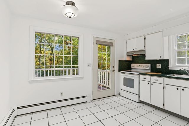 171 West St, Northborough, MA 01532